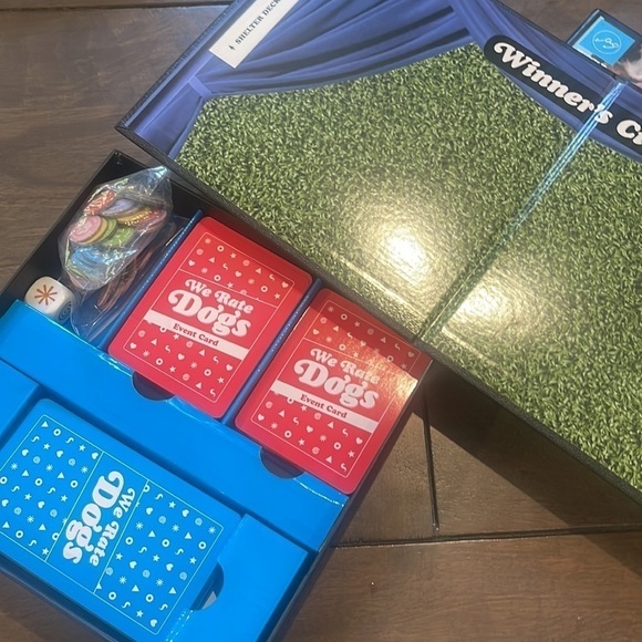 We Rate Dogs the Card Game - Picture 3 of 3